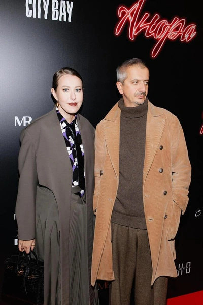 Ксения Собчак и Константин Богомолов | www.starhit.ru