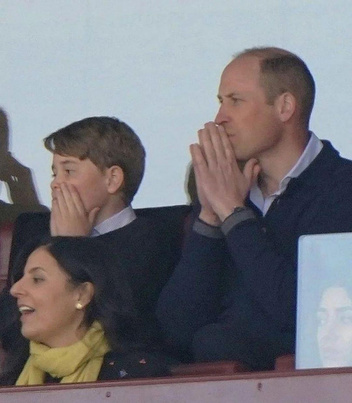 Найдите отличия: 5 фотографий, на которых принц Джордж и принцесса Шарлотта подражают родителям на спортивных матчах