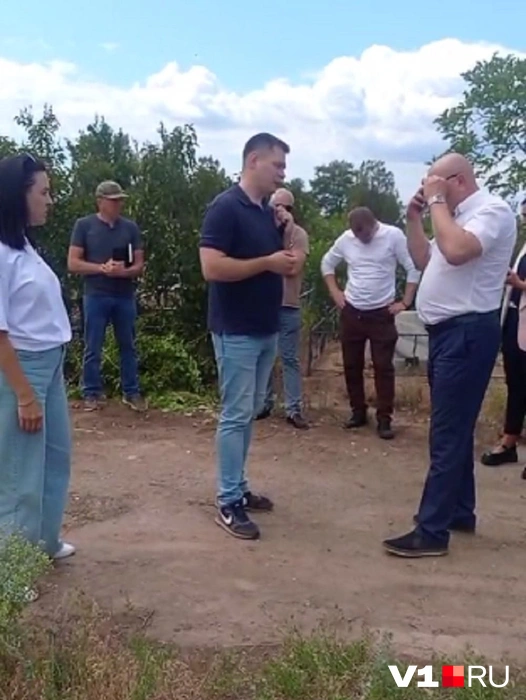 Скандал произошел на старом кладбище Волжского | Источник: читатели V1.RU