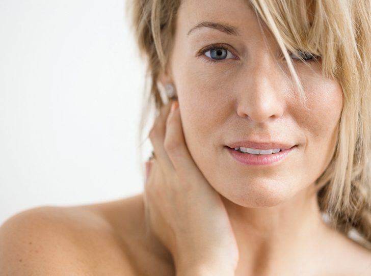 5 эффективных процедур для совершенства кожи зоны шеи и декольте