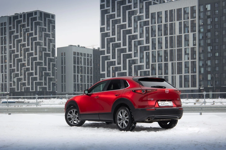 Mazda CX-30: модель минус-сайз