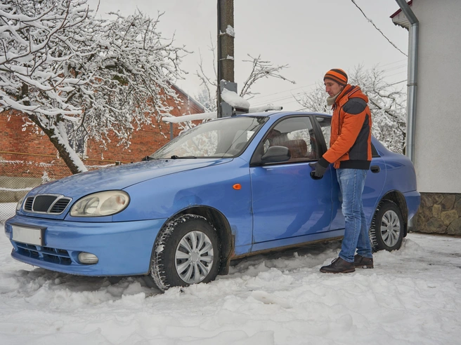 Как разморозить автомобильный замок: советы эксперта | Источник: Shutterstock/Fotodom.ru