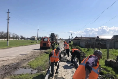 Капремонт дороги в Белогринском продолжается