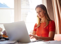 5 способов отдохнуть на работе