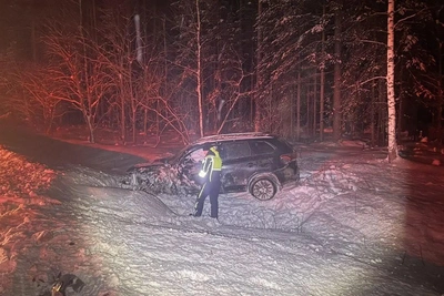 На свердловской трассе в массовой аварии погиб человек