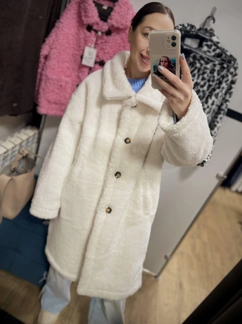 Та самая шубка «тедди» за 1299 рублей  | Источник: Алёна Золотухина / NGS.RU