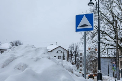 Powerful Snowfalls to Blanket Central Russia