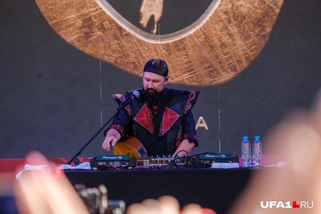 DJ Север тоже отмечал день рождения | Источник: Булат Салихов / UFA1.RU