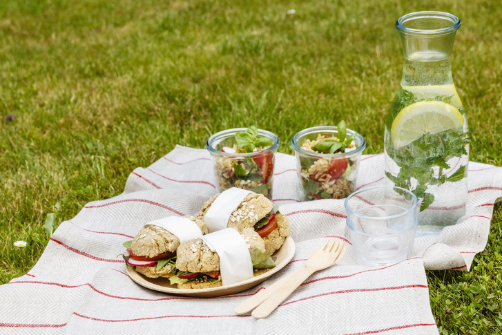 Пора на природу! Что взять с собой на пикник из еды?