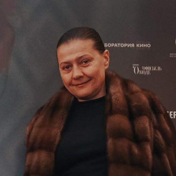 «Пусть выкладывают, что хотят. Мне по барабану!»: Мария Голубкина об отсутствии макияжа и расстройствах сна