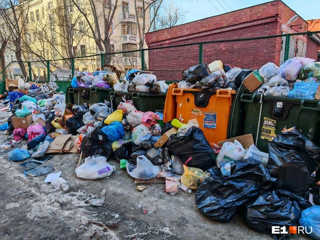 Знакомая картина? | Источник: читатель E1.RU