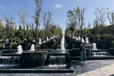 В парке «Краснодар» открыли фонтан «10 ступеней»