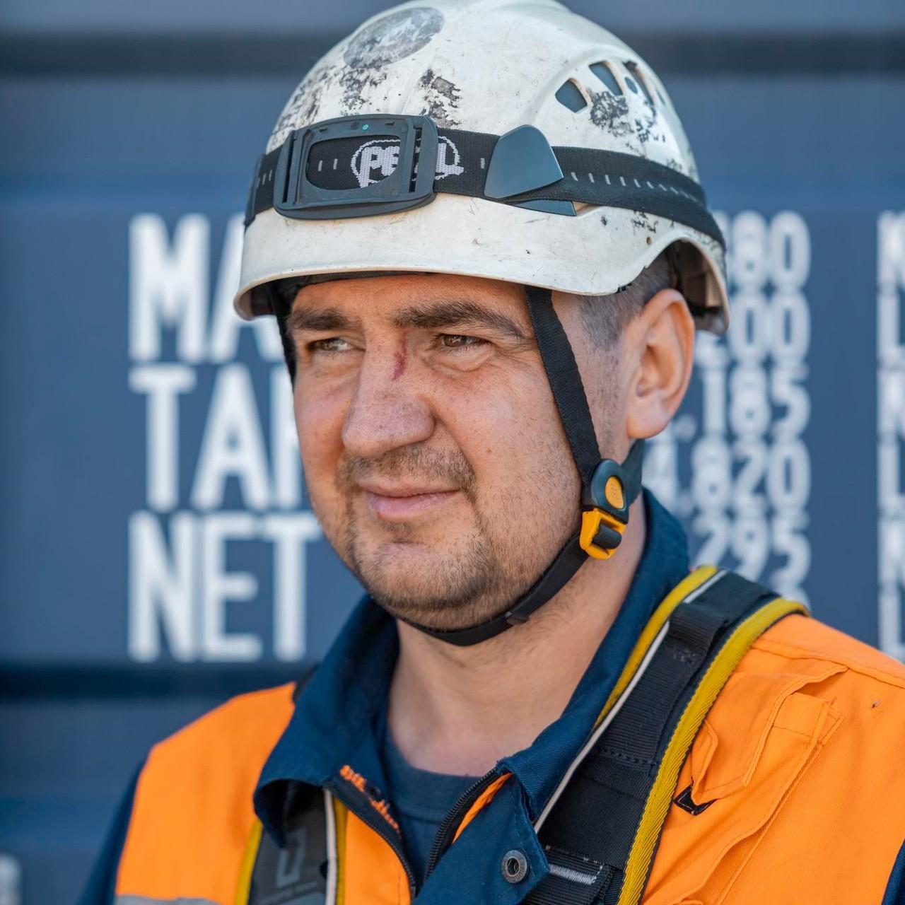 <p>Александр Мельников</p>