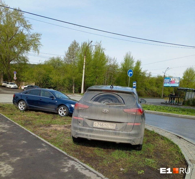 Этот снимок сделали на ул.Щербакова, 150 | Источник: Читатель E1.RU