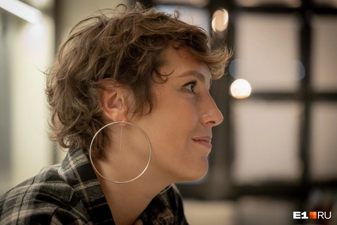 Горбачева&nbsp;— не только актриса, но и певица: свою первую запись она выпустила в 2021 году совместно с Тосей Чайкиной | Источник: Владислав Лоншаков / E1.RU