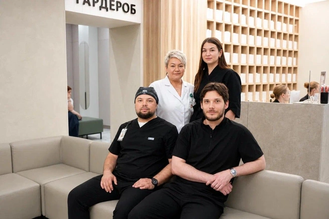 Лечение проводят специалисты со стажем от 15 лет | Источник: «Ультра-Дент»