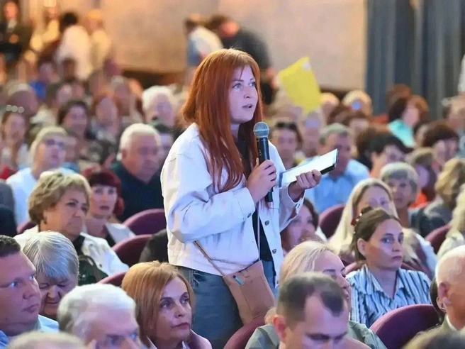 Прозвучавшие предложения и обращения будут проанализированы профильными органами власти | Источник: Управление пресс-службы губернатора и правительства Омской области