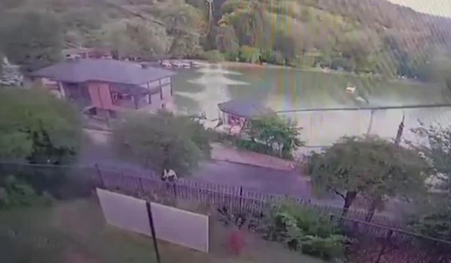 Появилось видео обрыва канатной дороги в Нальчике | Источник: соцсети