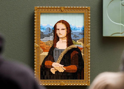 Lego сделали из «Мона Лизы» конструктор