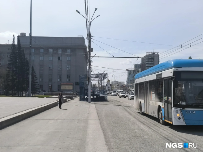 С трибуны будет хорошо видно парад | Источник: Андрей Бортко / NGS.RU