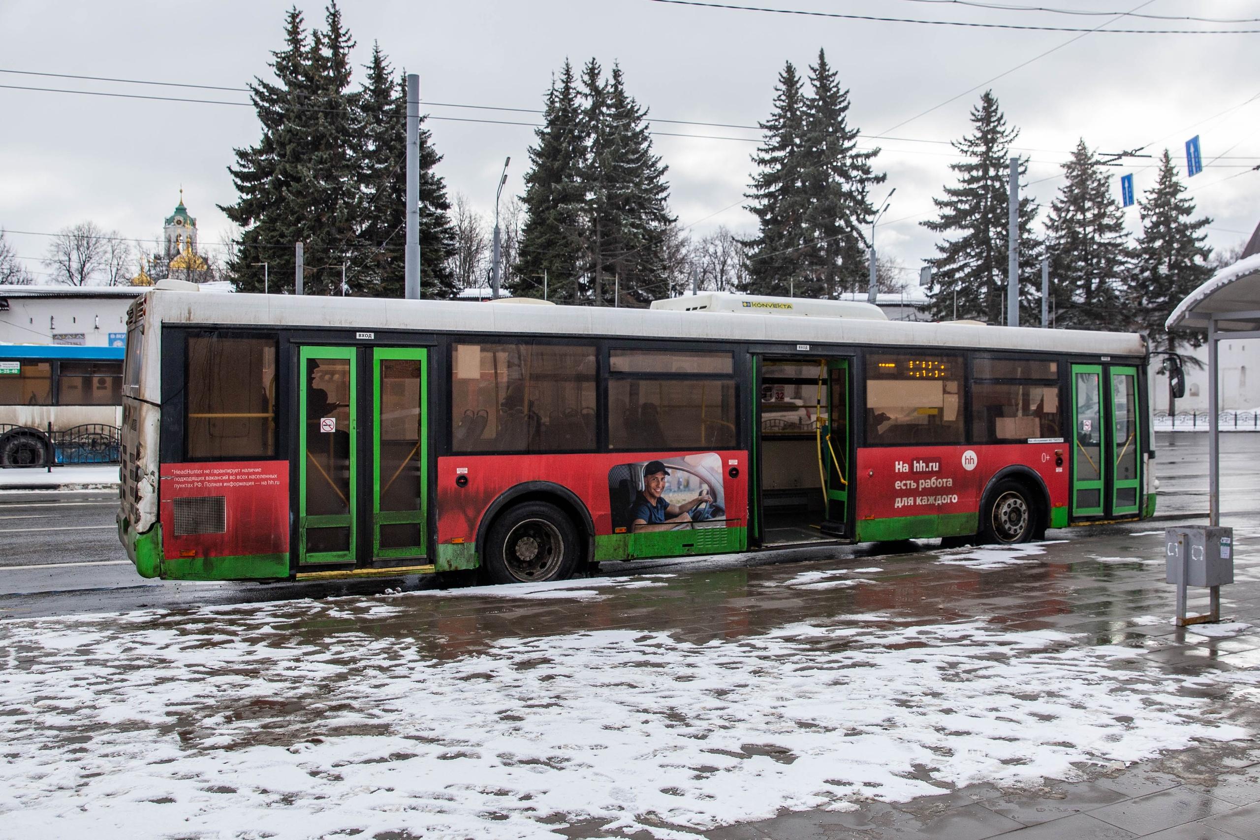 В Ярославле фирма-победитель отказалась подписывать контракт на автобусные  перевозки - 3 марта 2023 - 76.ру