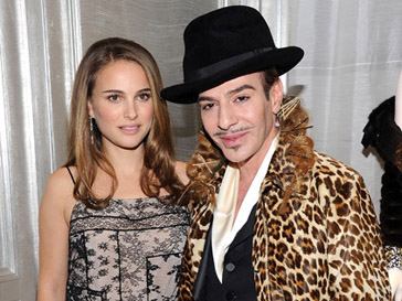 Натали Портман (Natalie Portman) и Джон Гальяно (John Galliano) больше не друзья