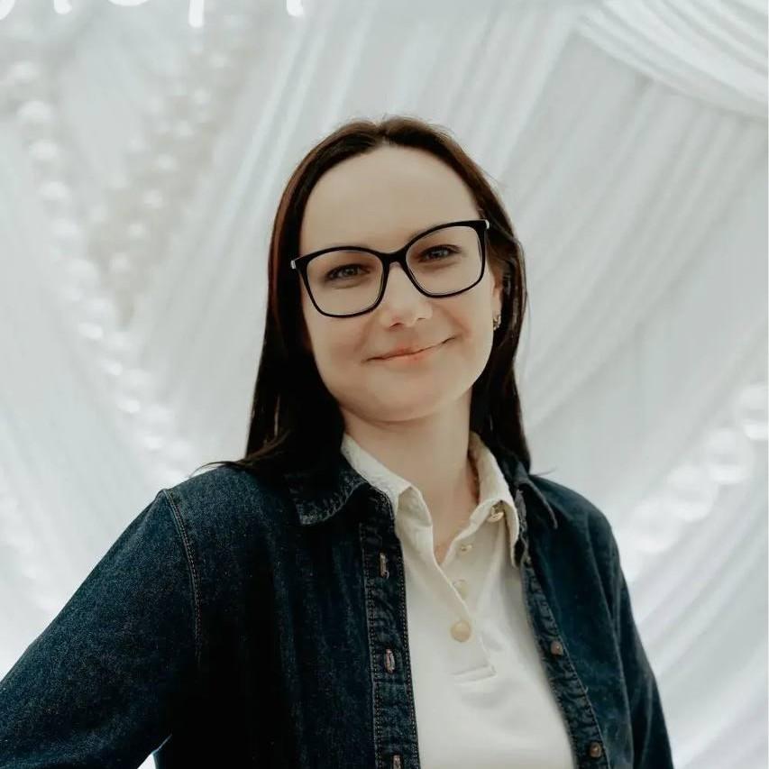 <p>Анастасия Ковалева</p>