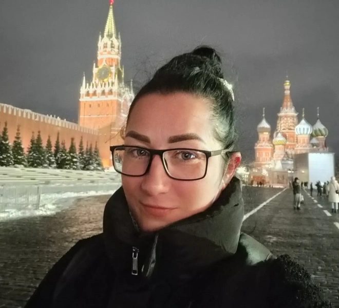 Яна Павлова | www.starhit.ru