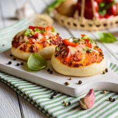 3 простых рецепта пиццы, которые можно приготовить с ребенком
