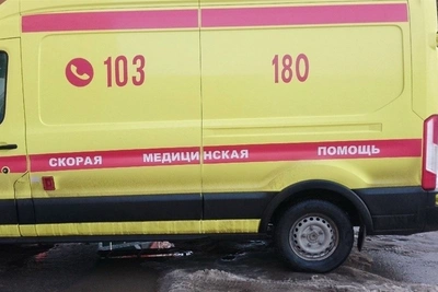 Пьяные избили водителя автобуса на заправке в Южно-Сахалинске