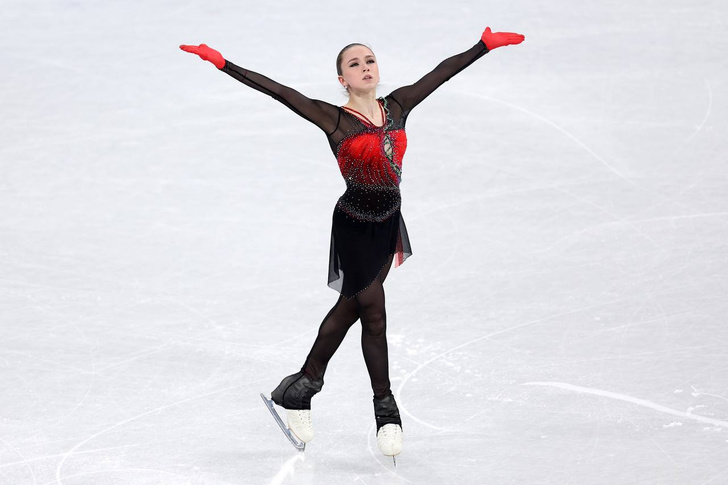 «Чиновники уничтожили самую талантливую фигуристку мира»: Камила Валиева провалилась на Олимпиаде
