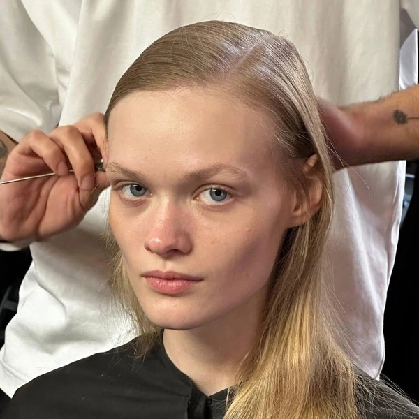 Модель Даша Казакова стала звездой шоу Dior (но мечтает о Saint Laurent)