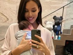 Анастасия Решетова отказалась от длинных ногтей после рождения сына
