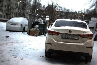 Петербургские водители получат новогодние штрафы за парковку