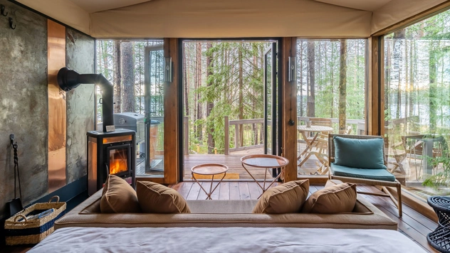 Экоотель We Lodge под Санкт-Петербургом