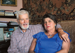 Давай поженимся: пара из Екатеринбурга построила любовь на пенсии