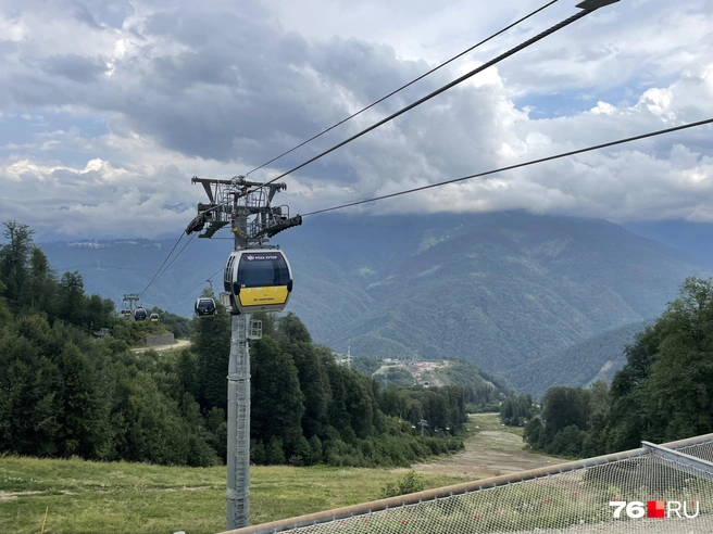Билет на канатную дорогу стоит 2850 рублей | Источник: Кирилл Поверинов / 76.RU