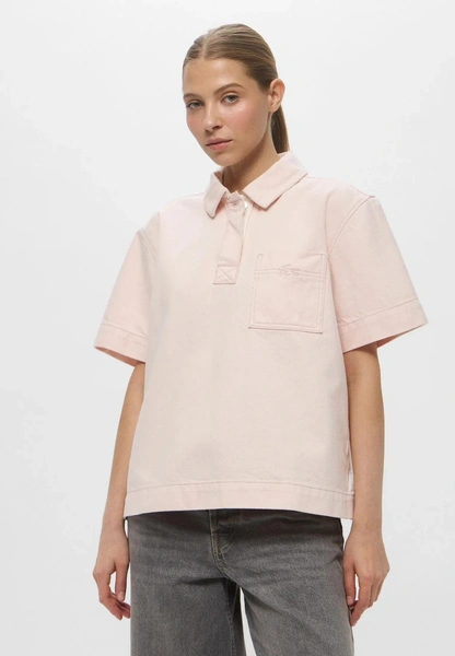 Правильные джинсы и кокетливое мини: 5 главных трендов денима 2026