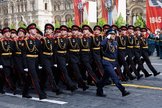 Минобороны РФ | Источник: Юные участники парада