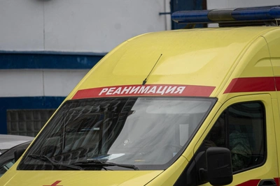 КамАЗ сбил школьницу в Казани: девочка в реанимации
