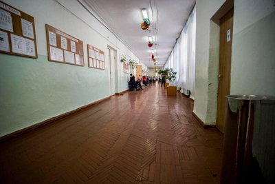 Murmansk cancels school classes after power line accident