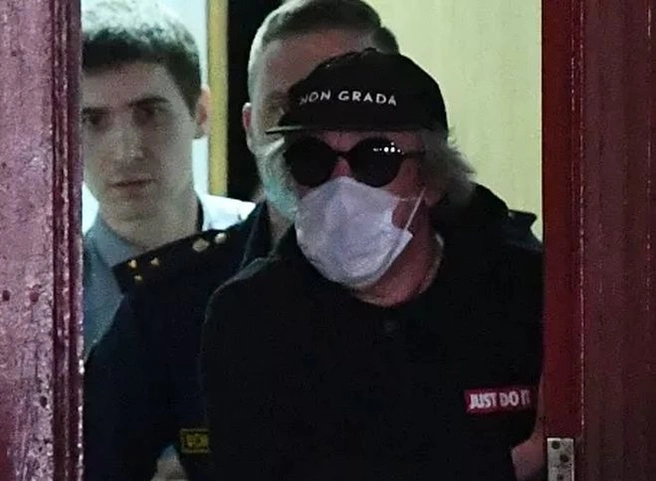 Адвокат Ефремова назвал возможный размер компенсации семье Захарова | ya62.ru