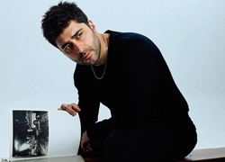 В Турции задержали нескольких знаменитостей. Среди них — актер из «Клюквенного щербета» Догукан Гюнгер