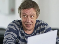 Сестра Михаила Ефремова: «Мишу очень волнует происходящее с «Современником», он только о театре и говорит»