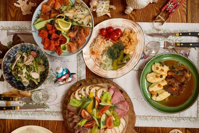 Меню составляли так, чтобы каждый нашел для себя вкусные блюда | Источник: «Дружба»