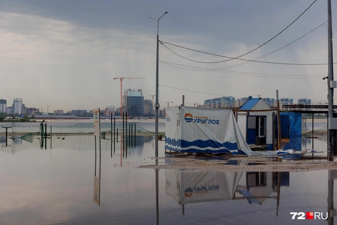 А вы были на городском пляже в прошлом году? Делитесь впечатлениями  | Источник: Ирина Шарова / 72.RU