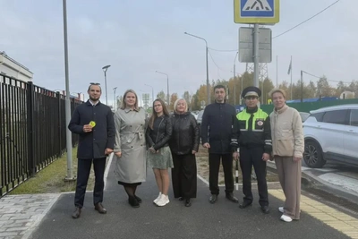 Световозвращатели проверили у школы №4 в Салехарде