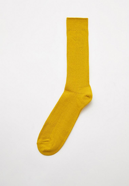 Желтые носки в рубчик