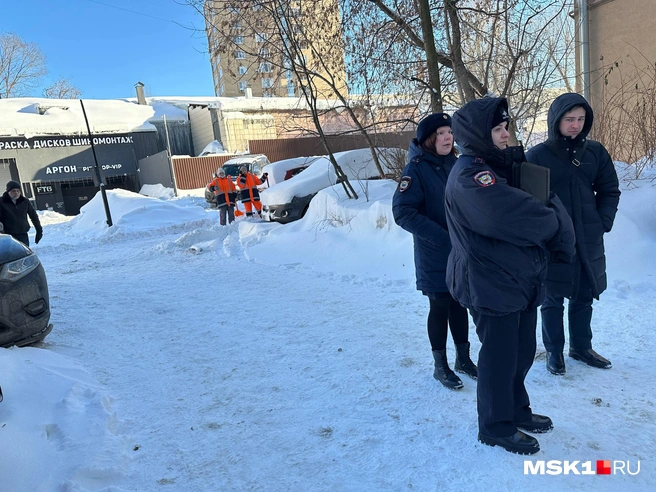 На месте работают оперативные службы | Источник: Андрей Кузнецов / MSK1.RU