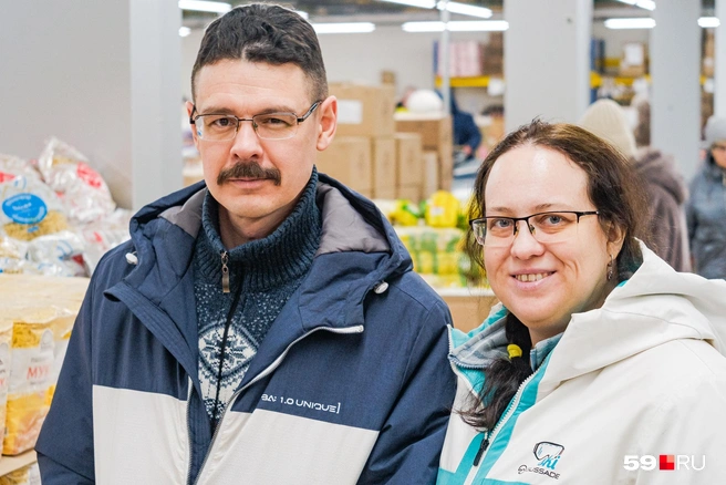 Екатерина и Дмитрий на просрочку не жалуются, а вот в замороженной продукции находили много льда | Источник: Тимофей Калмаков